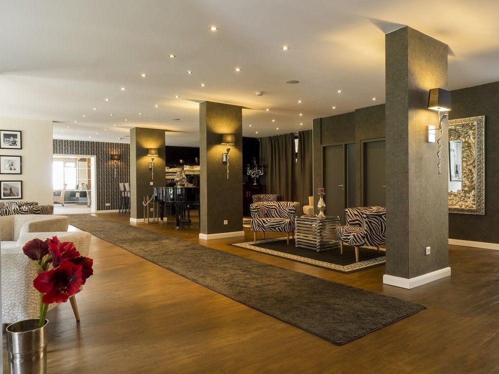 Hotel Luisenpark บัดแบร์กซาบาร์น ภายนอก รูปภาพ